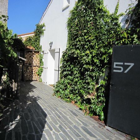 Maison de charme à La Rochelle Croix-Chapeau Exterior foto